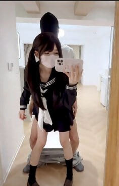 每日大赛 游戏博主反差女友边打游戏边配合男友进行高能性爱行为