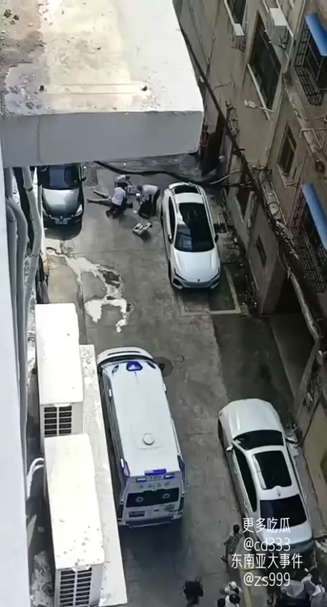 海南文昌一名男子于八月下旬在文城镇突发坠楼身亡事件