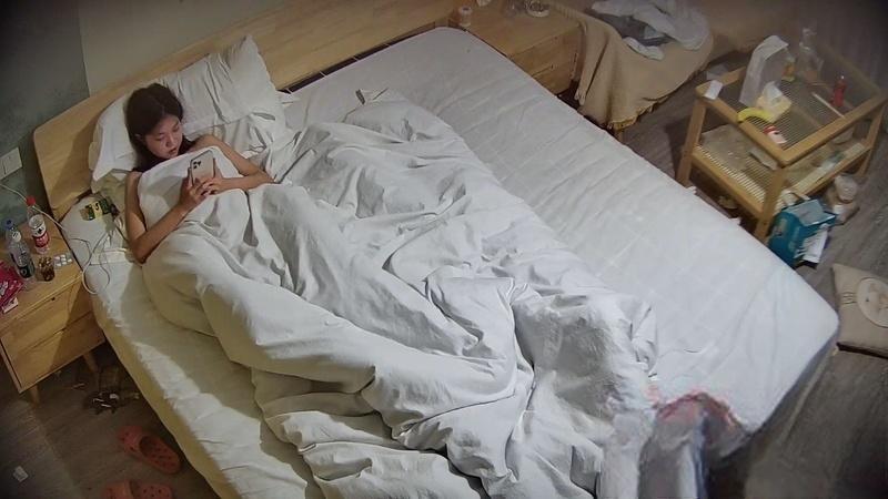 七夕情人节公寓酒店偷拍视频流出胖男子与火辣女友激烈性爱过程