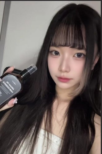 齐刘海高颜值网红小瑜早期私密调教视频遭曝光呈现极度反差