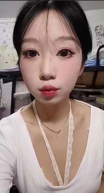推特知名福利姬原野芽美发布大尺度视频与闺蜜上演全裸诱惑舞蹈