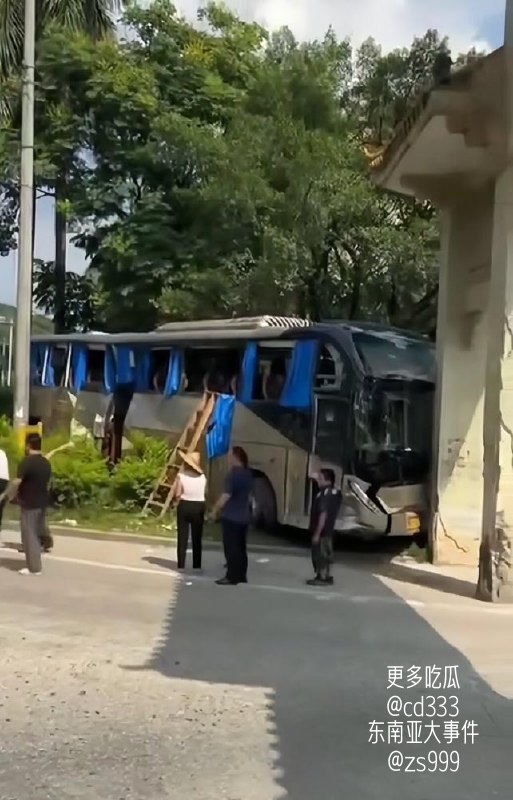 广东潮州溪口发生重型货车迎面撞击旅游大巴惨剧导致六死二十一伤