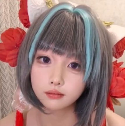 今日推荐 高颜值二次元COS少女深夜拍摄跳蛋自慰视频展示极度反差诱惑