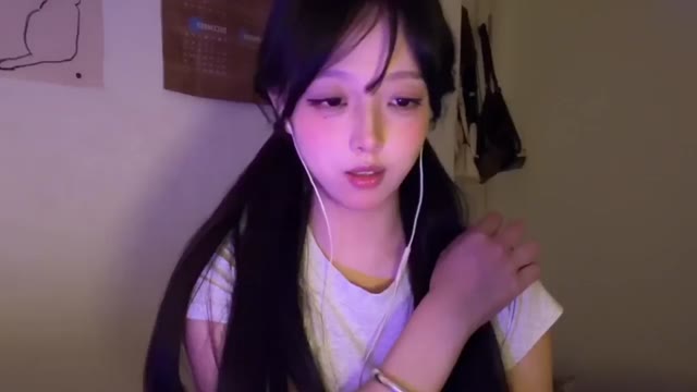 B站网红小鸟大王发布红绿灯寸止调教视频通过高强度控制榨干男性精液