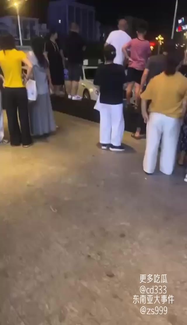 怀化一男子因女友出轨情绪失控连捅闺蜜与女友后当场自杀身亡