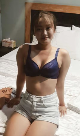 韩国高颜值大二女大学生与男友私密性爱视频流出画面极具视觉冲击