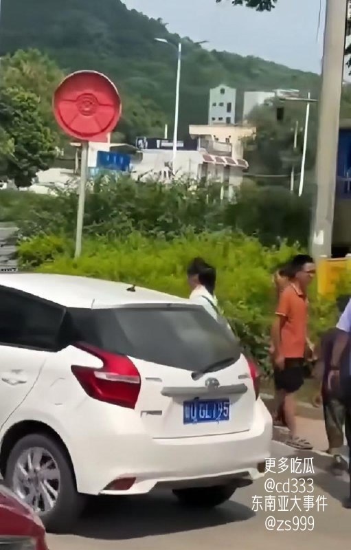 广东潮州溪口发生重型货车迎面撞击旅游大巴惨剧导致六死二十一伤