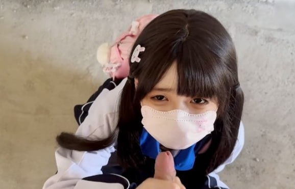 网红白虎喵发布多款高反差Cosplay及户外野战视频引发关注
