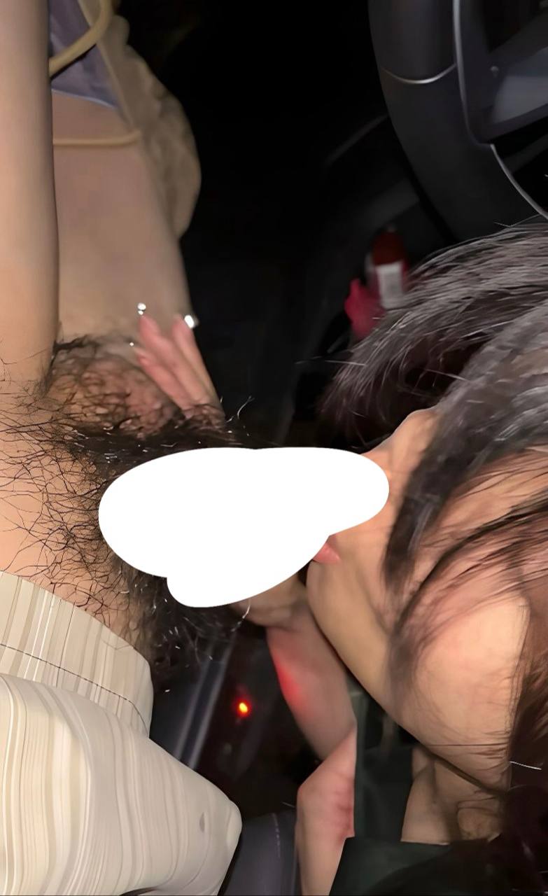 网络博主杀手蛇蛇发布包含私密行为及车震内容的最新个人私拍视频合集