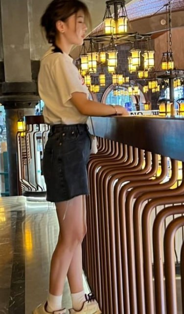 重庆高颜值舞蹈生钟楚萱私密视频流出被男友进行高强度性调教