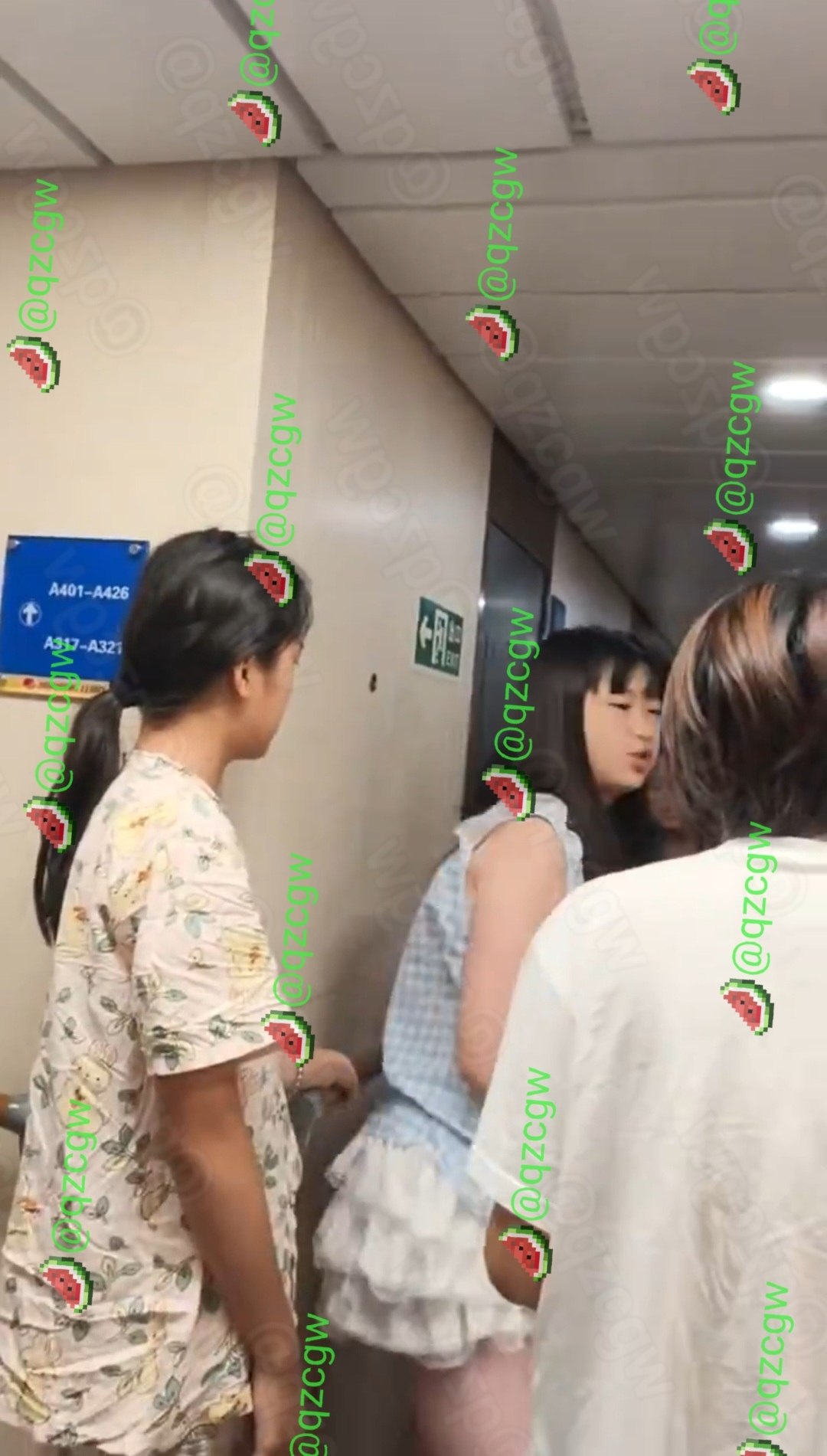 威海至首尔跨国轮船发生激烈肢体冲突多名中国女性当众群殴吓坏韩国乘客