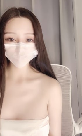 顶级新人麦恩莉以明星级颜值进军成人直播领域开启罕见大秀
