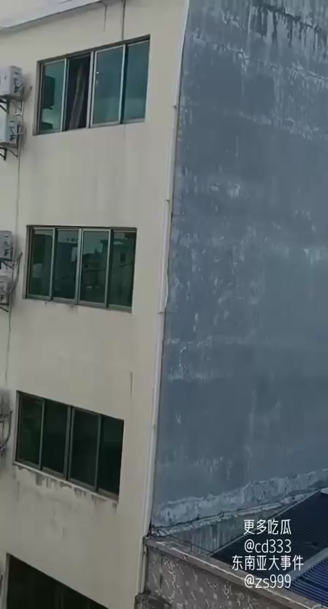 海南文昌一名男子于八月下旬在文城镇突发坠楼身亡事件