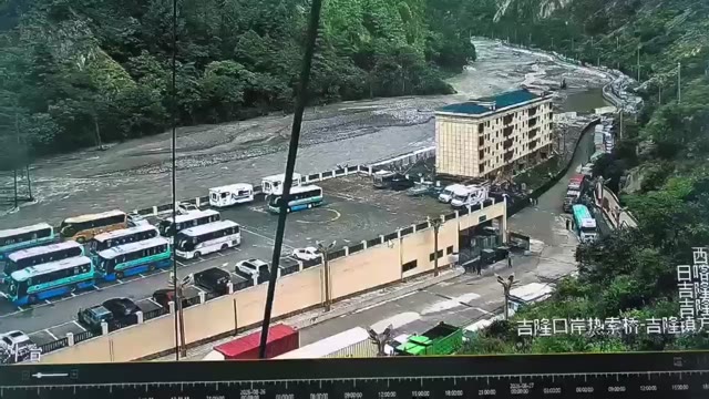尼泊尔侧发生泥石流导致西藏吉隆口岸发生重大人员伤亡及道路中断