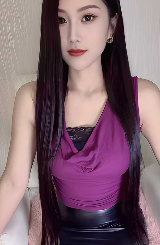抖音美腿网红桃子发布私密自慰视频展示丝袜诱惑与指奸细节