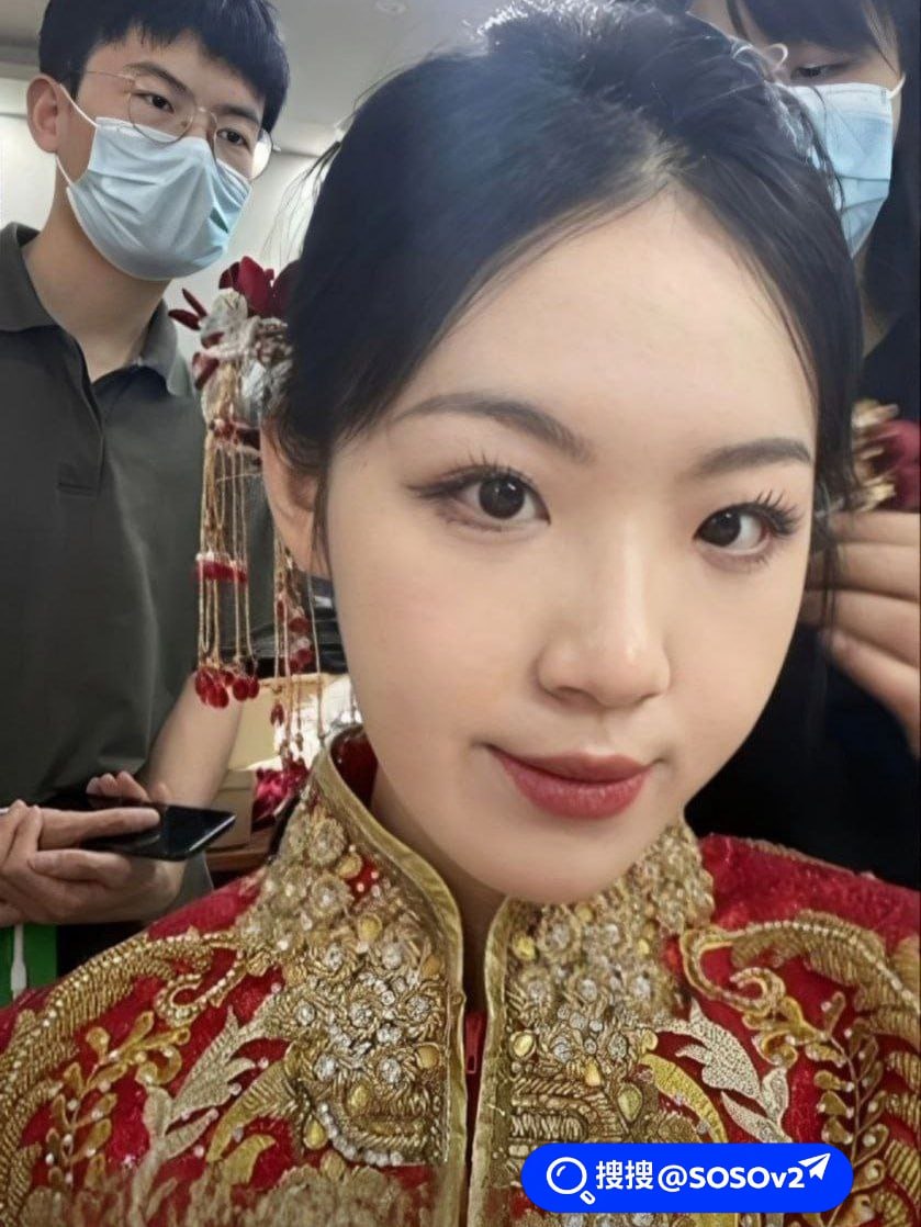 端庄新婚人妻吕金梦背离家庭私下沦为炮友调教对象