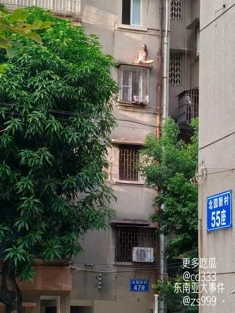 江门酒吧营销经理七夕夜与陪酒女纠缠不清引发情感冲突