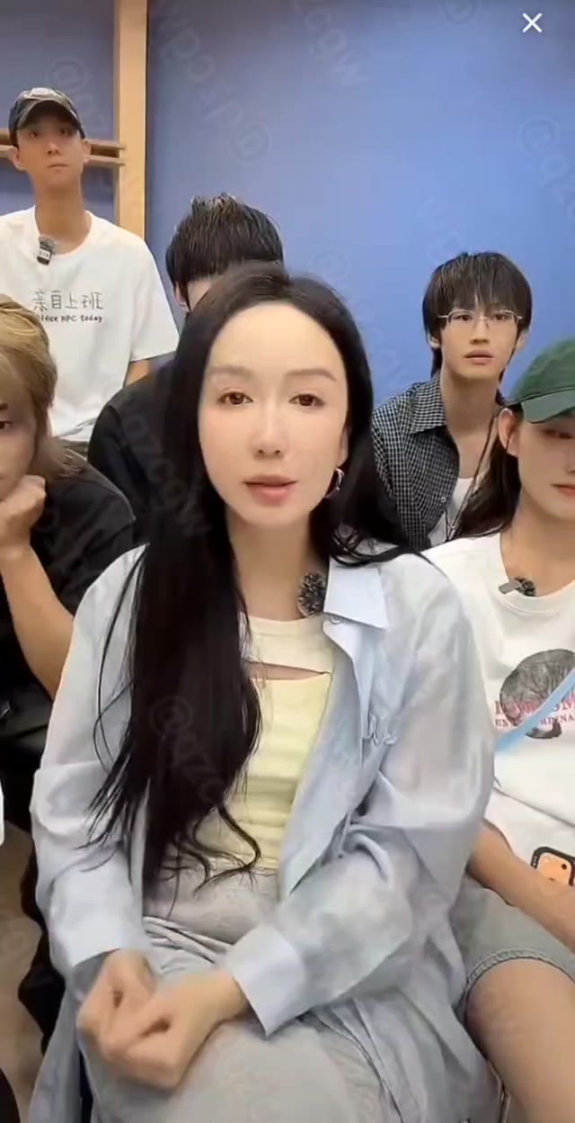 导演欠薪跑路导致娄艺潇蒋依依等七位艺人被迫自费打黑工