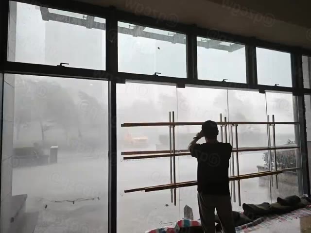 强台风白海豚正面袭击浙江台州与温州乐清导致多地遭遇严重内涝
