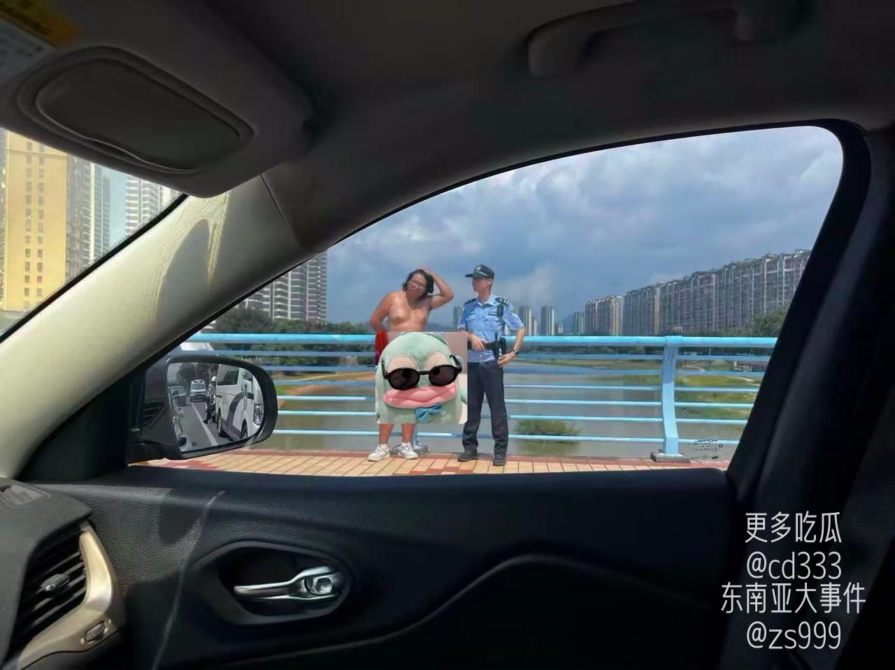 厦门街头惊现赤身裸体男子狂奔扰乱秩序最终被警方当场抓获