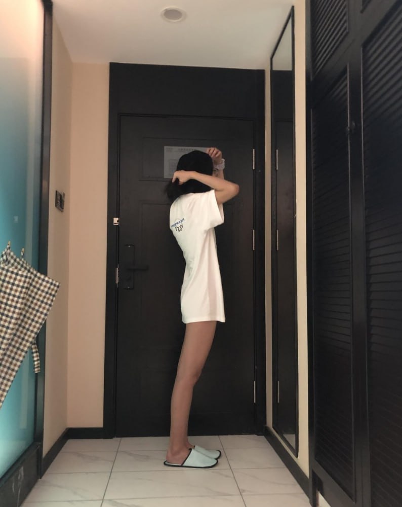 东南亚知名坐台女小美丽被指骗财并频繁出台与多名男子厮混